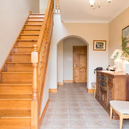 Fortview Guest House 3*